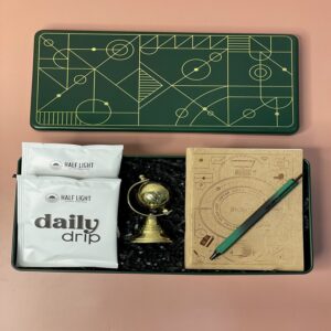 The Wander Kit – Premium Gift Hamper