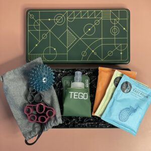 On-The Move Essentials – Premium Corporate Gift Hamper