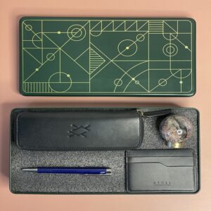 The Boardroom Essentials – Premium Executive Gift Hamper